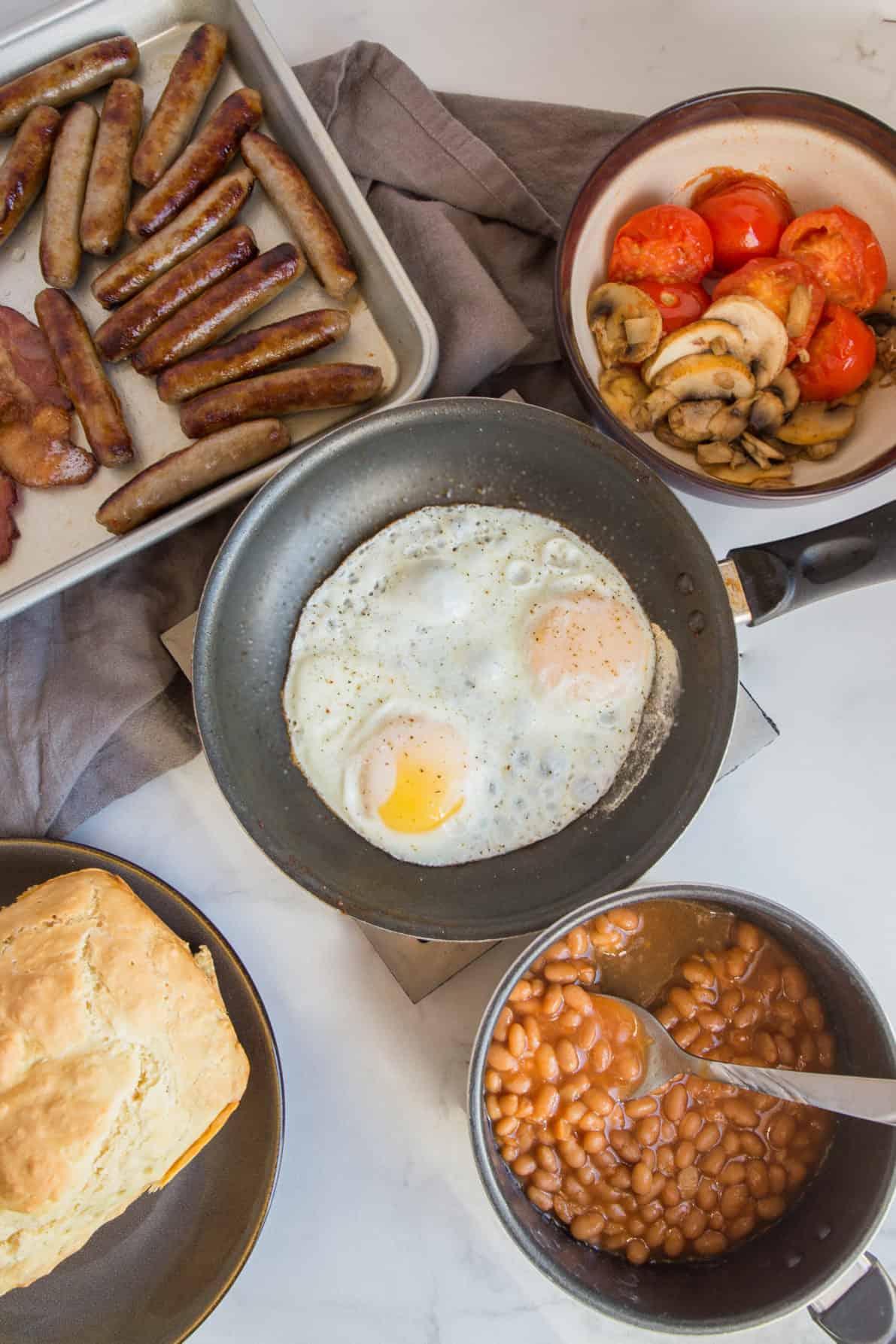 A complete Irish Breakfast laid out before serving.