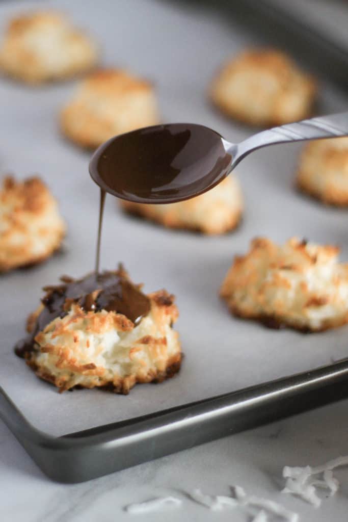 Perfectly chewy and perfectly soft, these coconut macaroons with a quick drizzle of chocolate are the perfect treat!